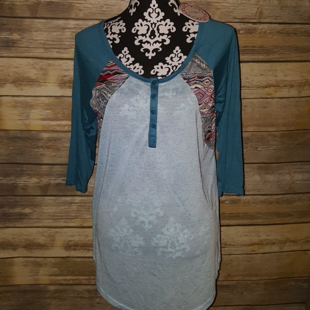NWT Umgee Baseball button down size medium